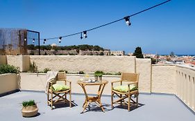 Giardino Apt, Comfort With Views To Remember!